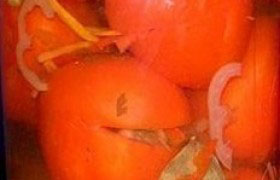 Соленые помидоры с начинкой