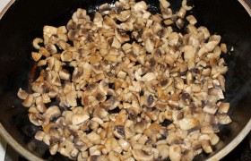 Мясные зразы с грибами - фото №3