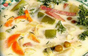 Овощной суп с ветчиной и сыром