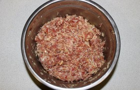 Фрикадельки с сыром в томатном соусе - фото №3