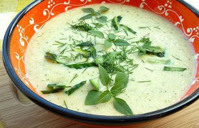 Суп-пюре из кабачков и зеленой фасоли